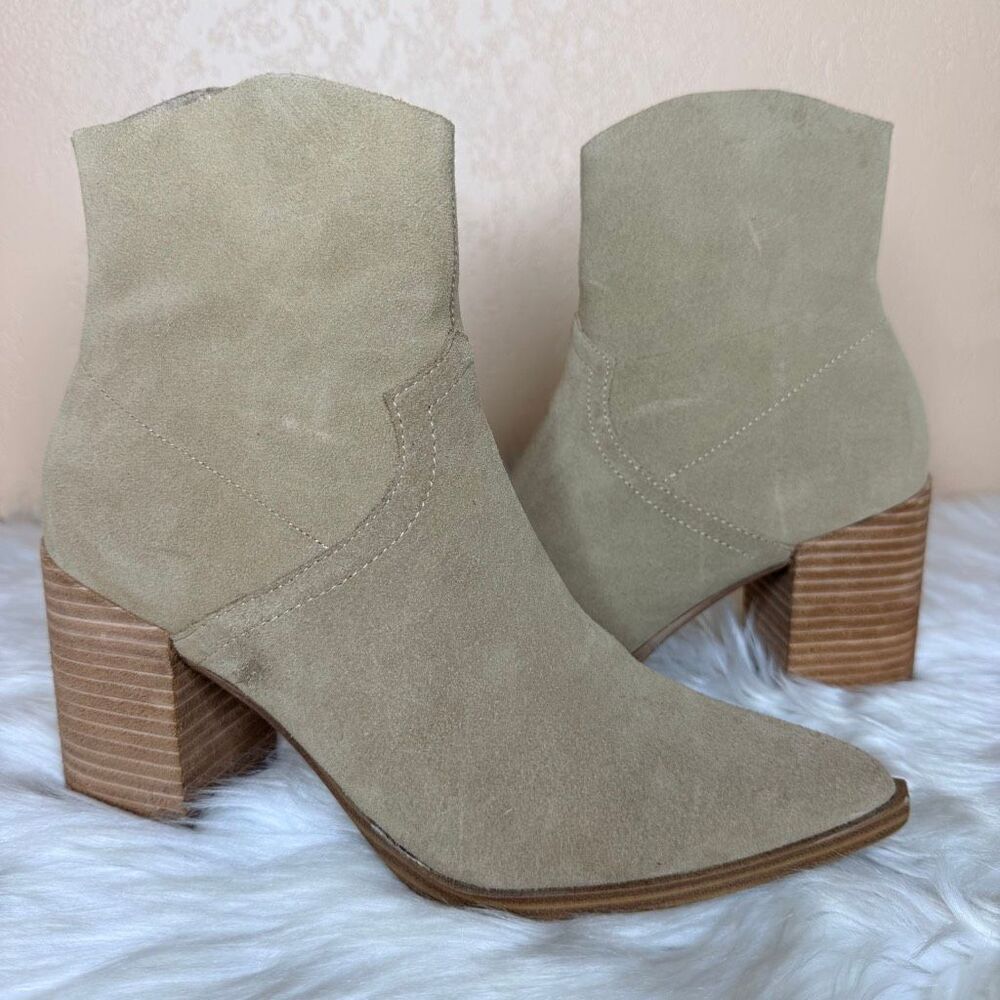 Steve Madden Cate Sand Suede Block Heel Pointed Toe Pull On Ankle Boots Size 8